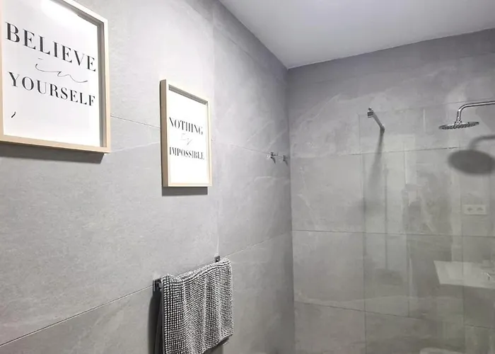 Avenida 40 Apartament Vecindario (Gran Canaria)