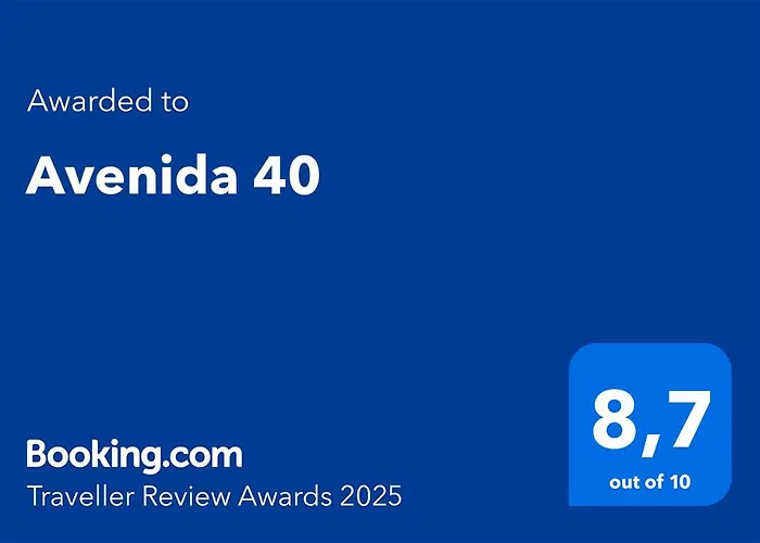 Avenida 40 아파트 베신다리오